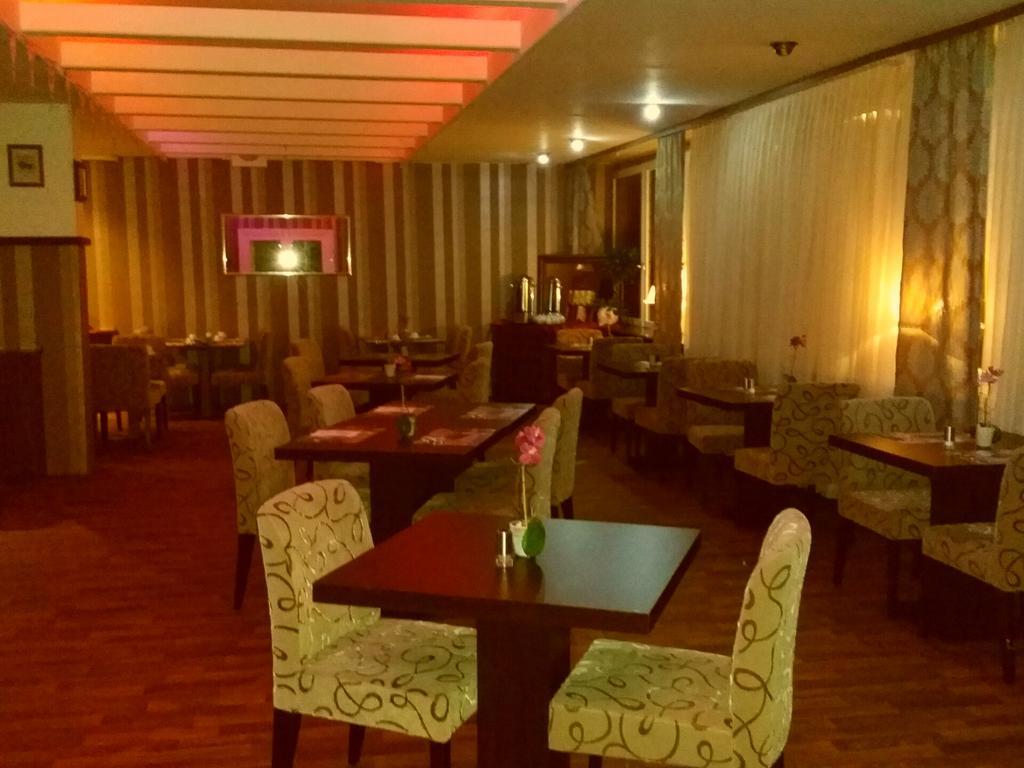 Abant Hotel Frankfurt Обертсхаузен Экстерьер фото