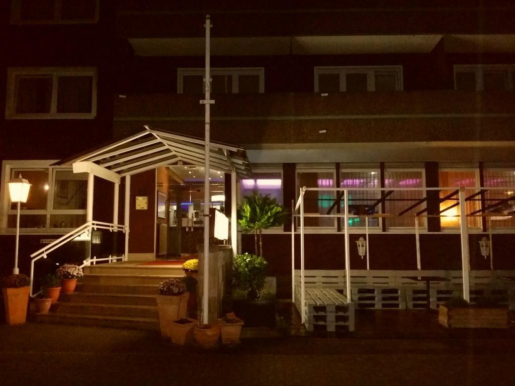 Abant Hotel Frankfurt Обертсхаузен Экстерьер фото