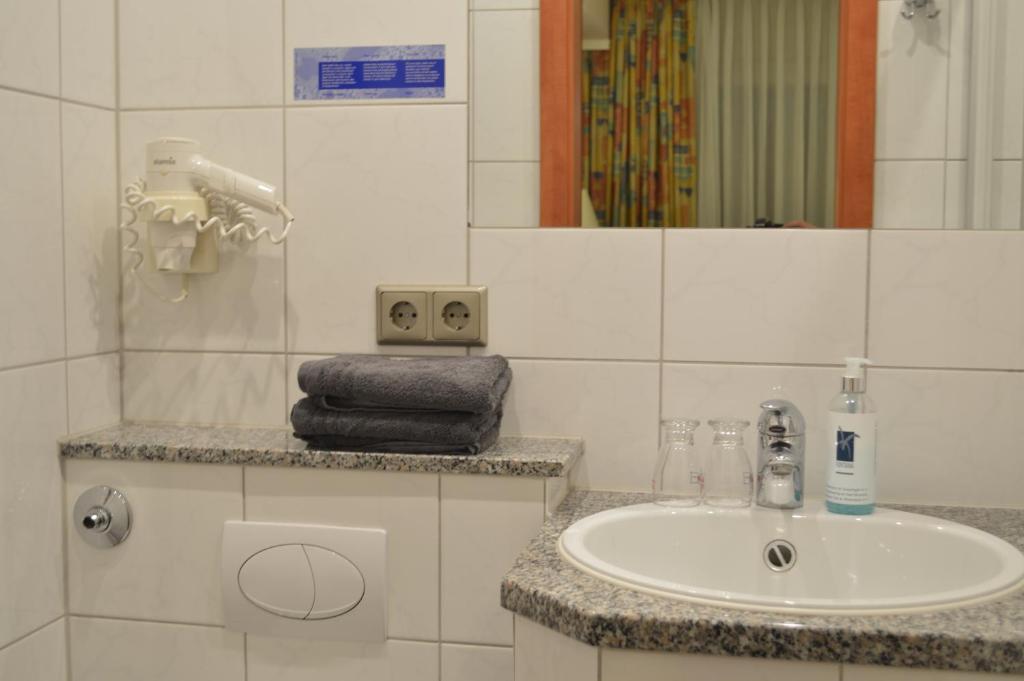 Abant Hotel Frankfurt Обертсхаузен Номер фото