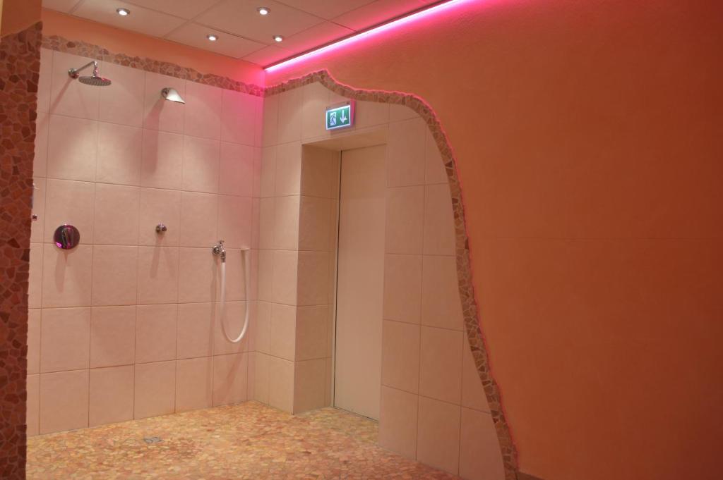 Abant Hotel Frankfurt Обертсхаузен Экстерьер фото
