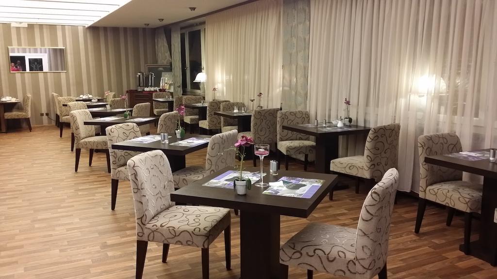 Abant Hotel Frankfurt Обертсхаузен Экстерьер фото